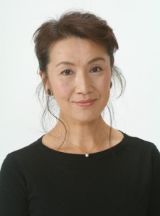 Izumi, Akiko